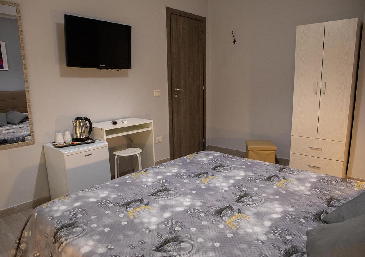 Zuroli Suite Nápoly Kültér fotó