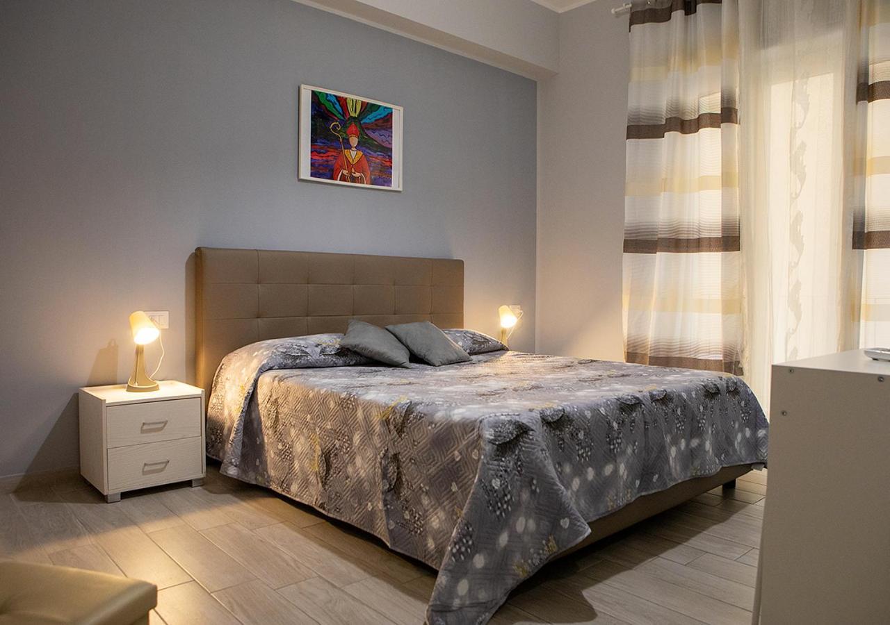 Zuroli Suite Nápoly Kültér fotó