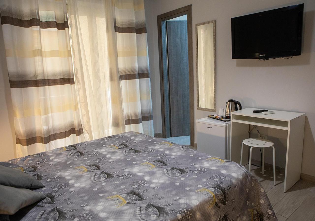 Zuroli Suite Nápoly Kültér fotó